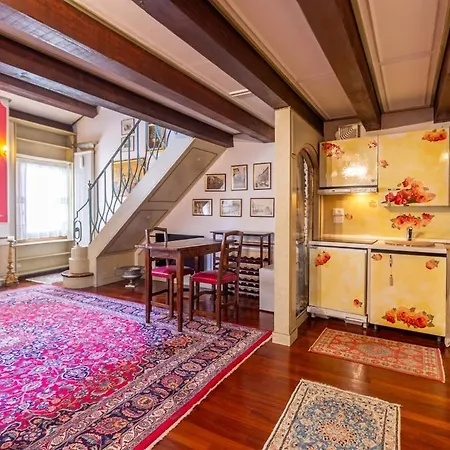 Apartamento Santa Sofia Historic Loft In *